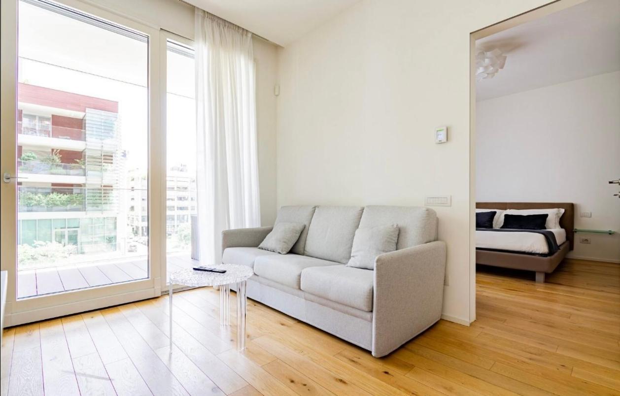 Luxury Apartment Milan Central Exterior photo