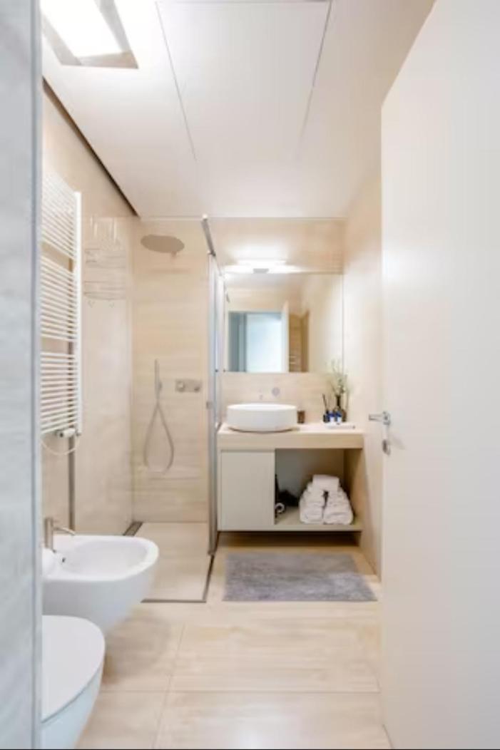 Luxury Apartment Milan Central Exterior photo